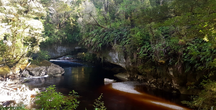 Moria arch